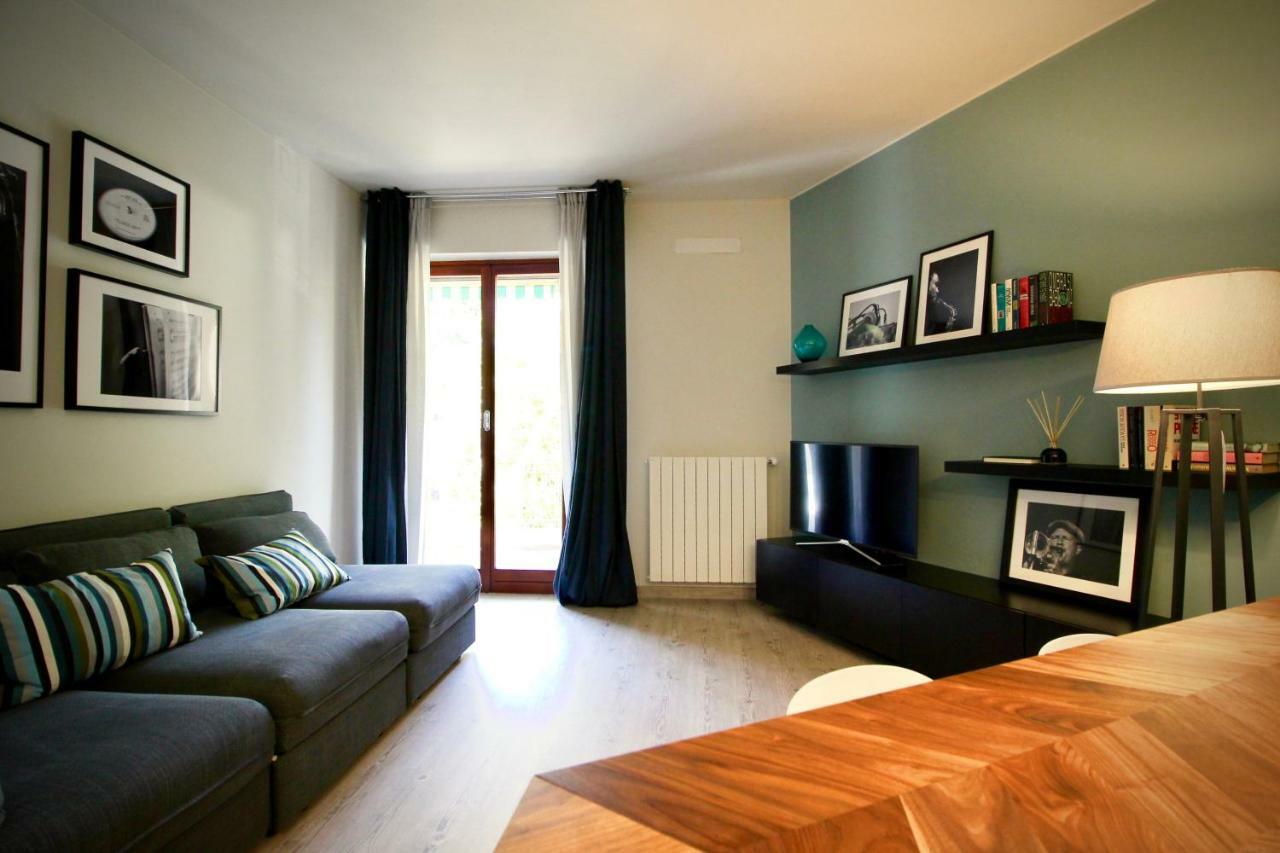 Pepe Nero Apartment Bordighera Exterior foto